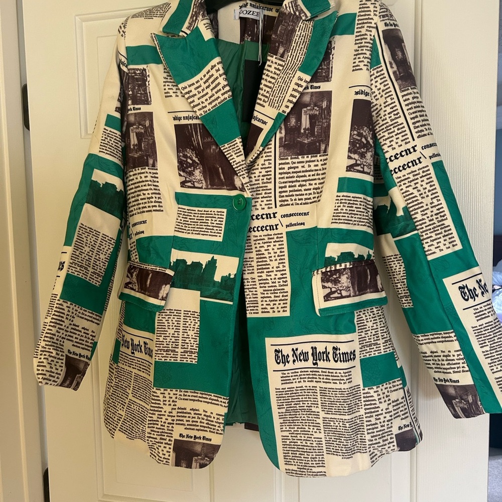 Green and Black Newspaper Print Women's Blazer